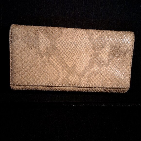 Wallet, Michaels Kors - Leather Embossed Snakeskin Pattern - Picture 2 of 10